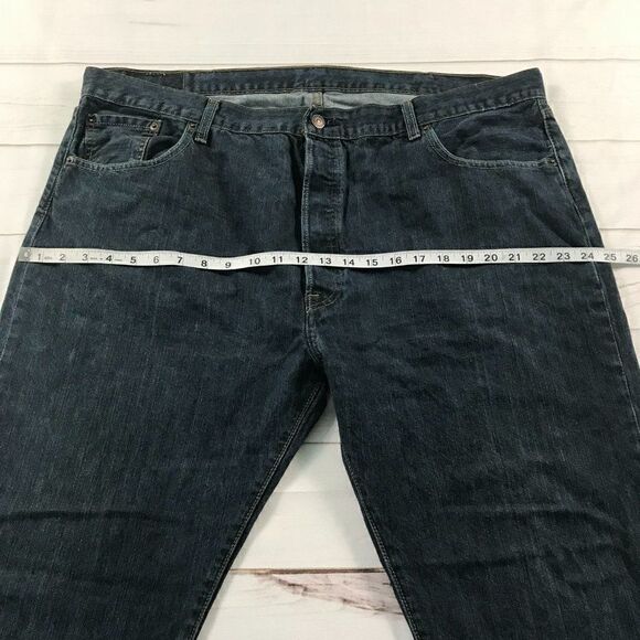 Levi Strauss & Co. Men's Straight Dark Washed Jeans W42/L32 - Picture 8 of 14